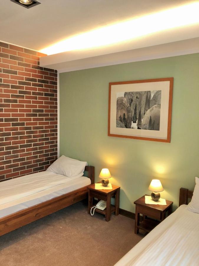 Hotel Olecki Oswiecim Ngoại thất bức ảnh