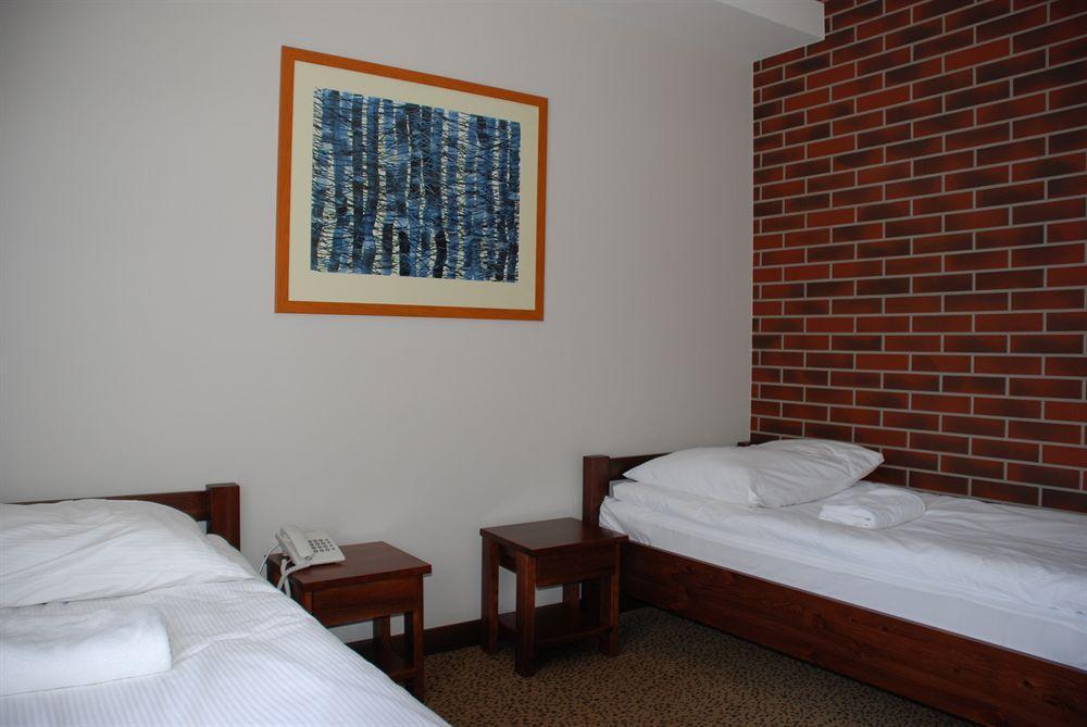 Hotel Olecki Oswiecim Ngoại thất bức ảnh