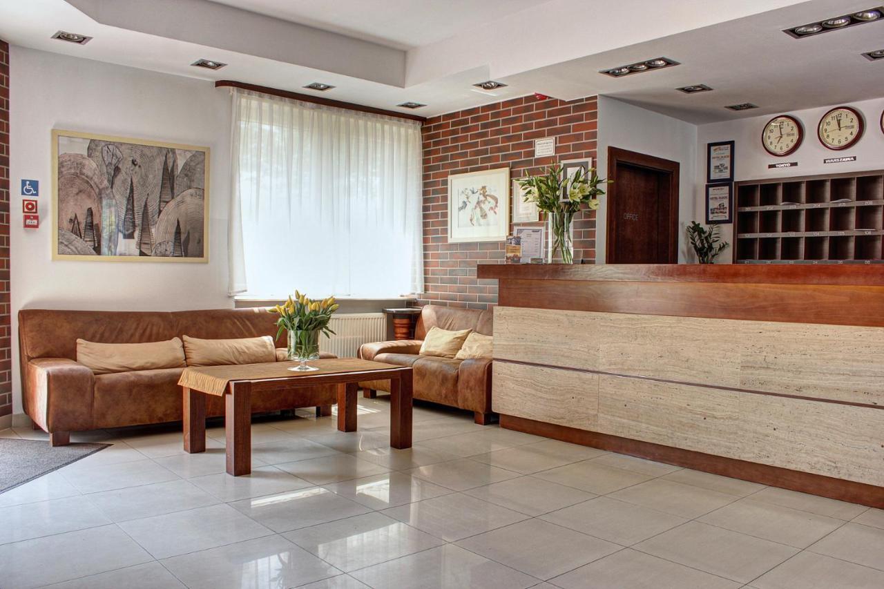 Hotel Olecki Oswiecim Ngoại thất bức ảnh