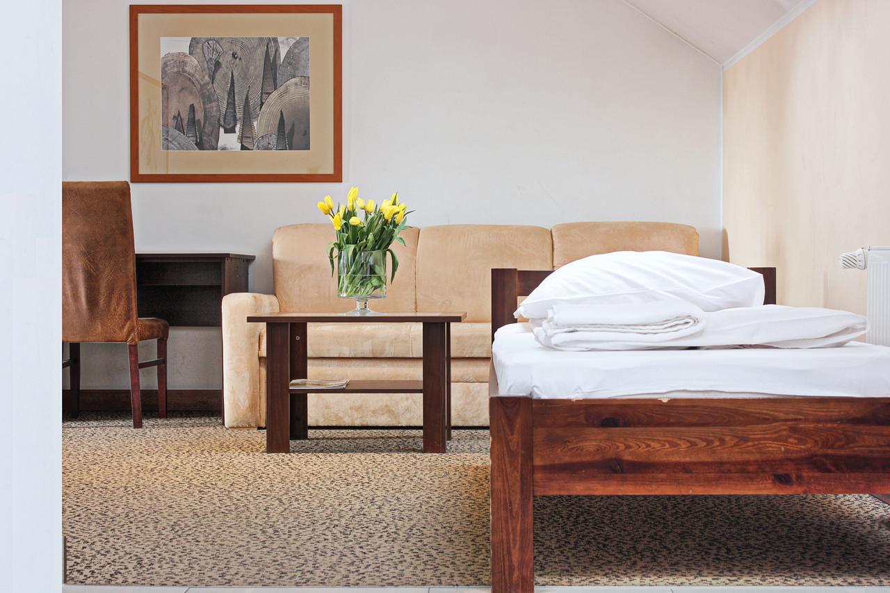 Hotel Olecki Oswiecim Ngoại thất bức ảnh
