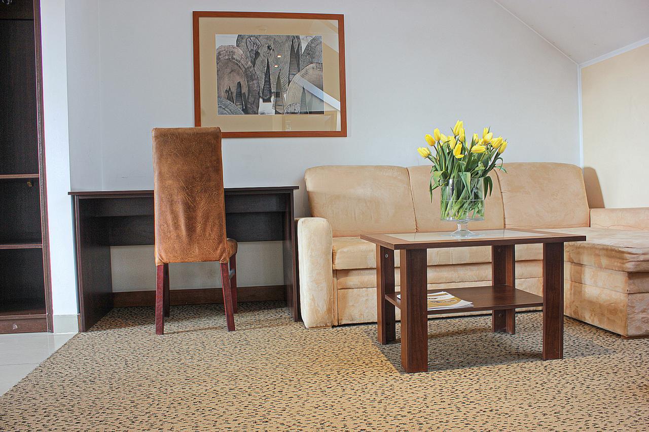 Hotel Olecki Oswiecim Ngoại thất bức ảnh