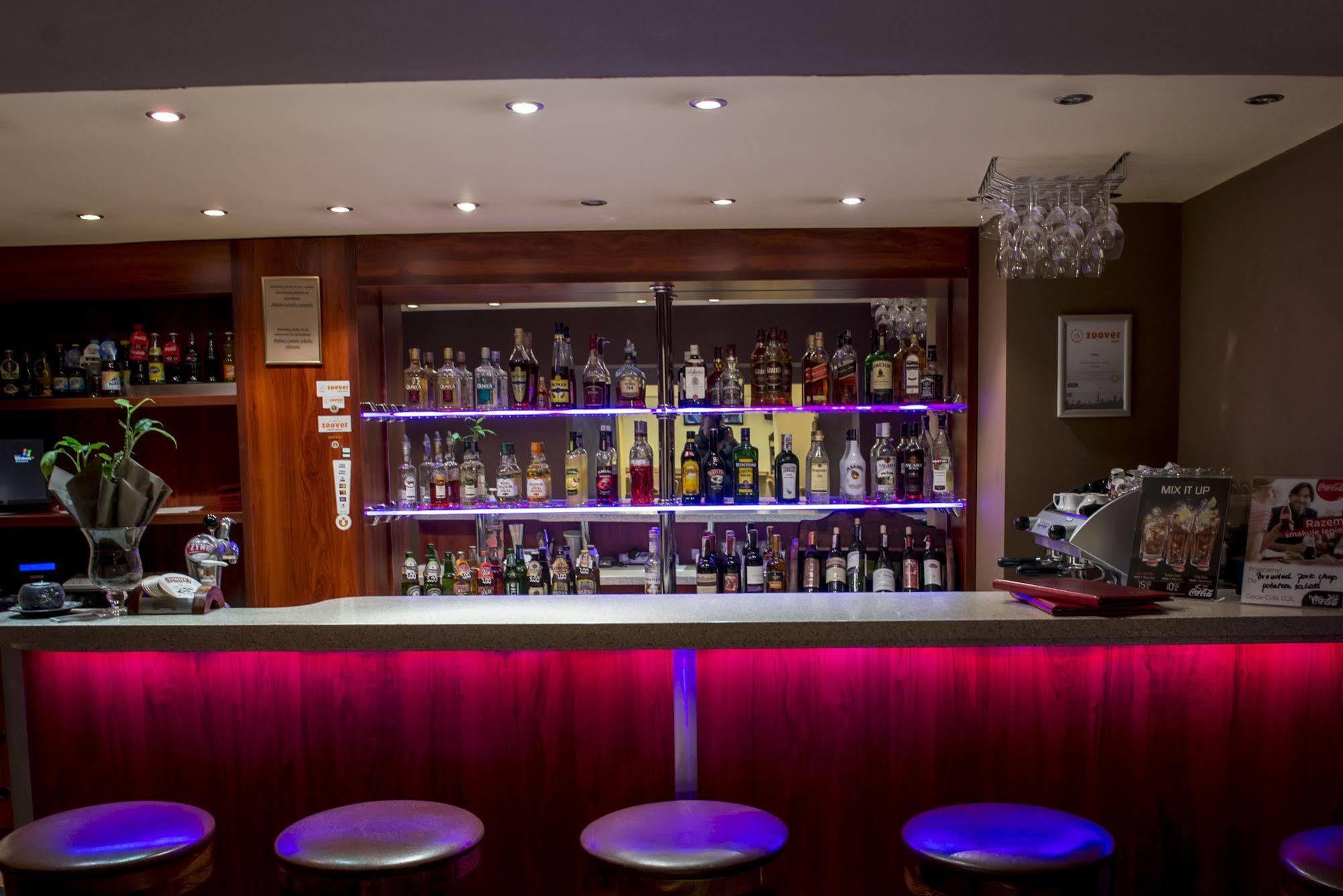 Hotel Olecki Oswiecim Ngoại thất bức ảnh