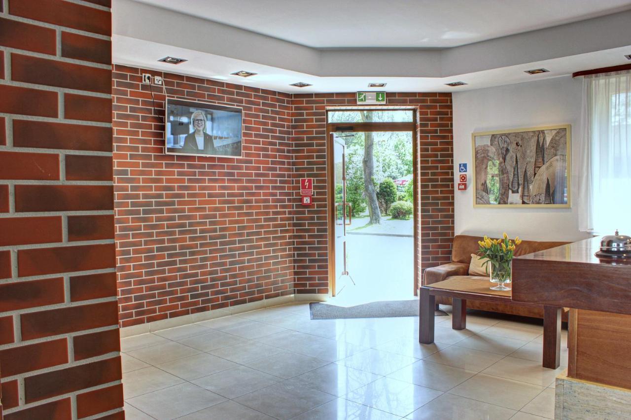Hotel Olecki Oswiecim Ngoại thất bức ảnh