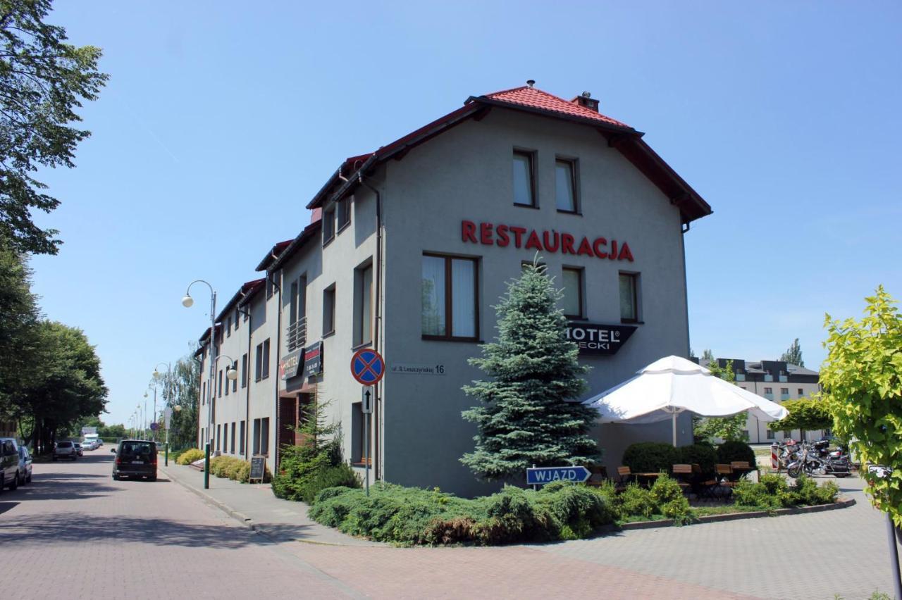 Hotel Olecki Oswiecim Ngoại thất bức ảnh