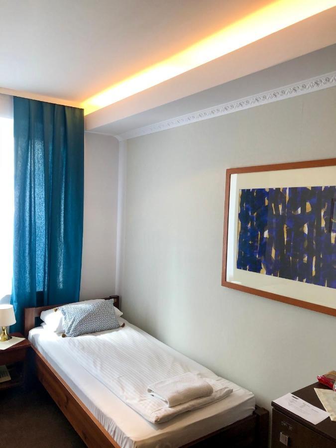 Hotel Olecki Oswiecim Ngoại thất bức ảnh