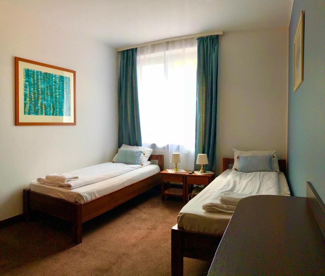 Hotel Olecki Oswiecim Ngoại thất bức ảnh